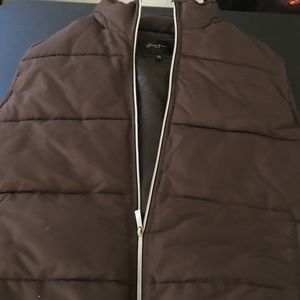 Men’s Sean John brown vest